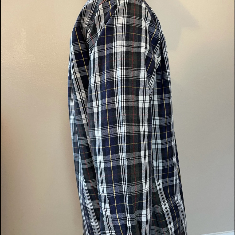 Button Down Medium - image 4